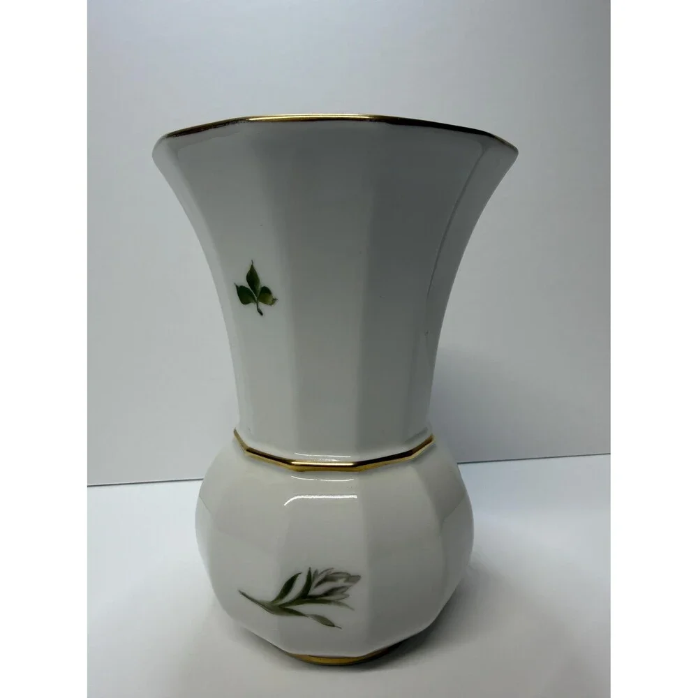 1930s Koenigszelt Germany Porcelain Vase – Hand-Painted Floral, Gold Trim (7